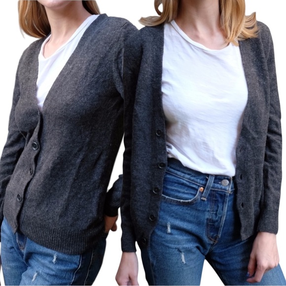 UNIQLO Charcoal Grey Long Sleeve V Neck Button Up Knit Cardigan Sweater - Small - Picture 16 of 16